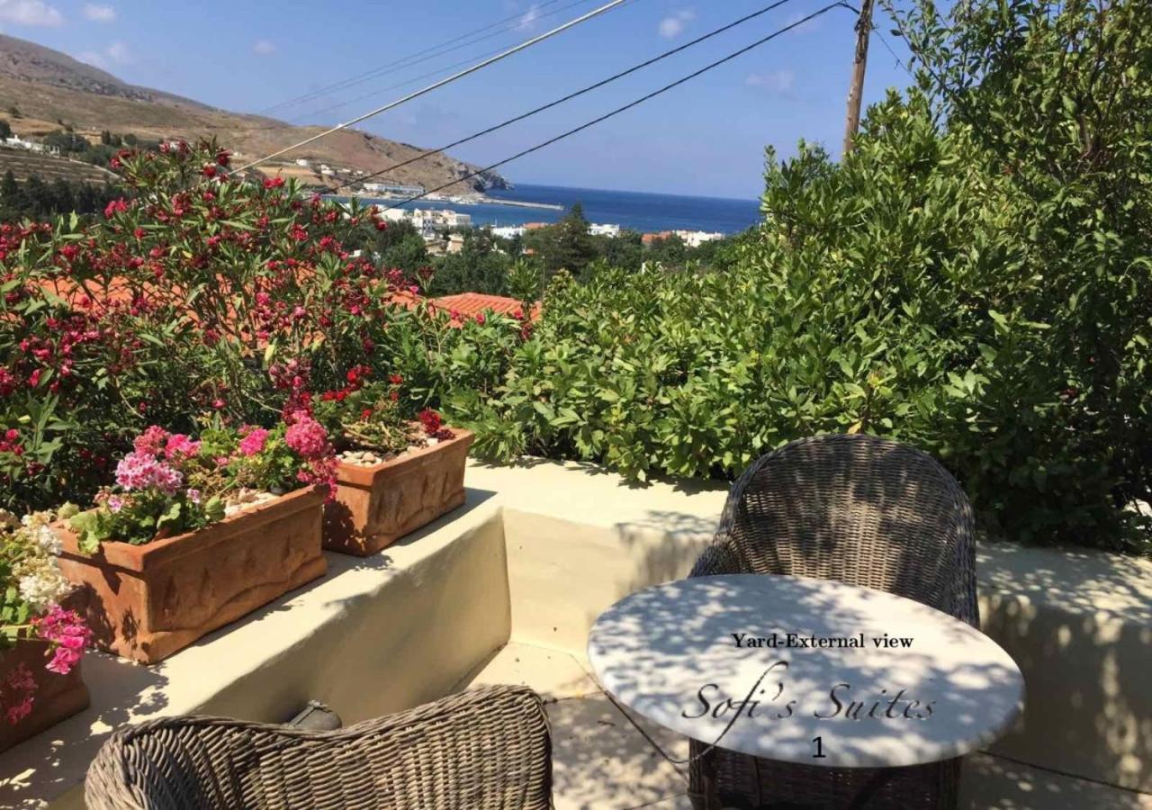 Sofi'S Suites Andros Екстериор снимка