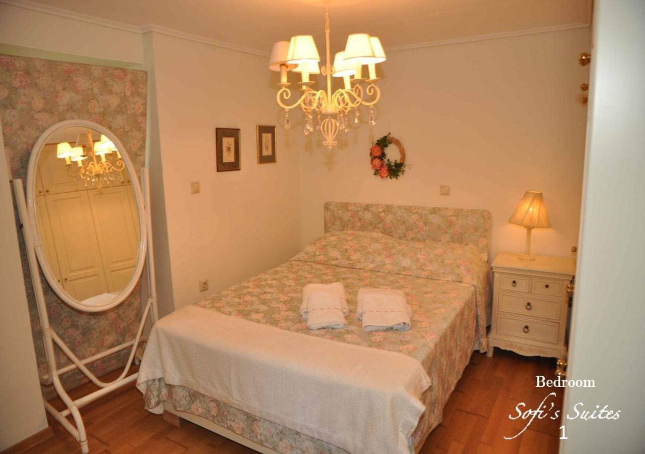 Sofi'S Suites Andros Екстериор снимка